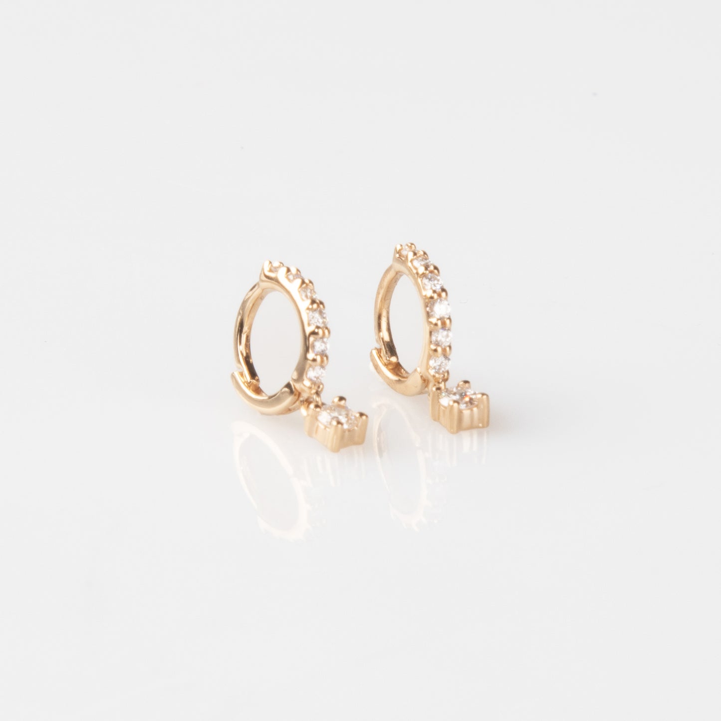 Hoop with diamond
