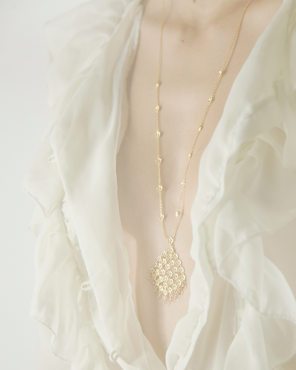 Rose Big Necklace