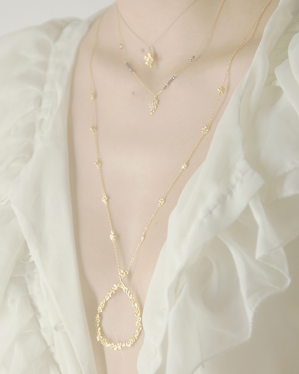 Alissum Necklace
