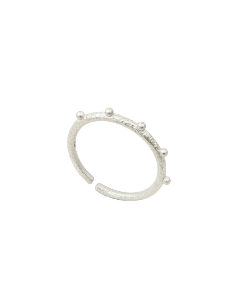 Dots ring